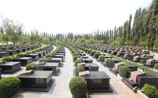 Nằm mơ thấy nghĩa trang đánh con gì dễ trúng nhất?